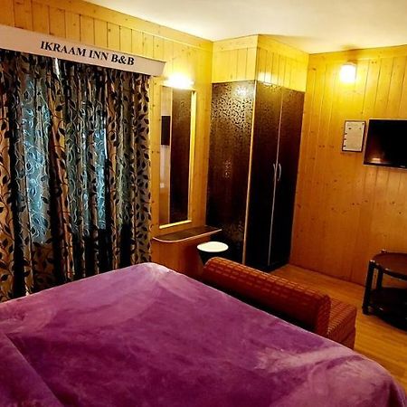 Ikraam Inn Bed & Breakfast Сринагар Экстерьер фото