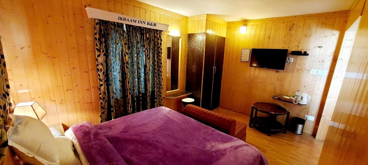 Ikraam Inn Bed & Breakfast Сринагар Экстерьер фото